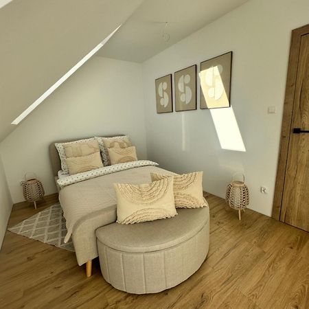 Apartament Krynica-Zdroj - Powroznik - Dom Na Wzgorzu - House On The Hill มูเชนา ภายนอก รูปภาพ