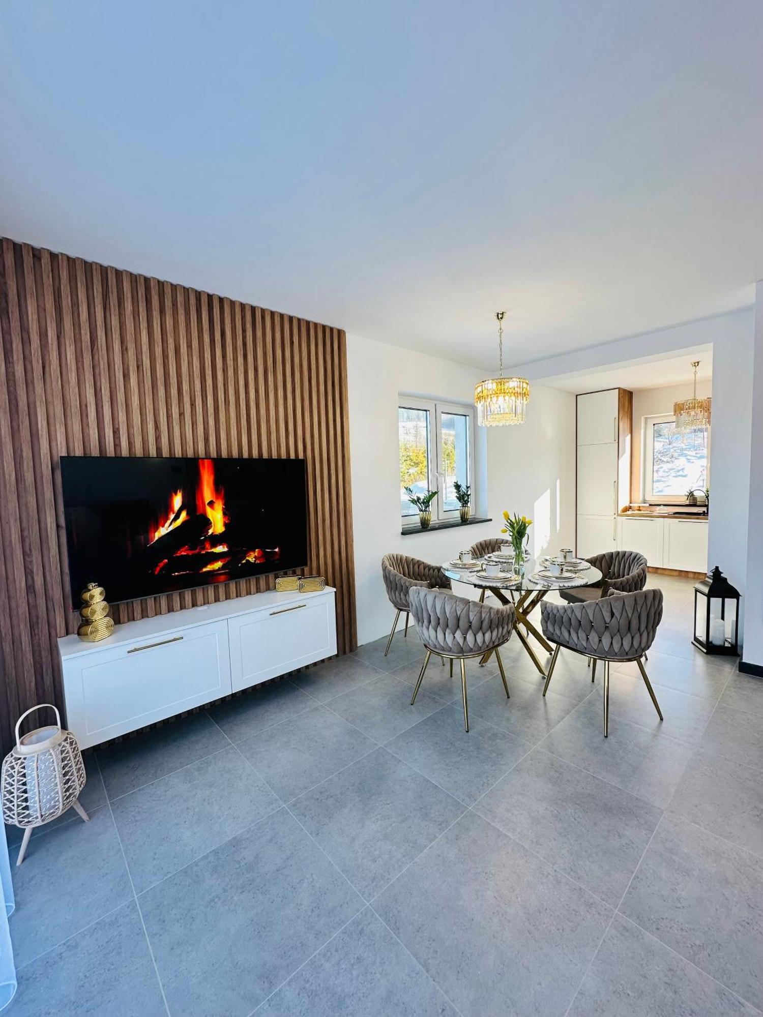 Apartament Krynica-Zdroj - Powroznik - Dom Na Wzgorzu - House On The Hill มูเชนา ภายนอก รูปภาพ